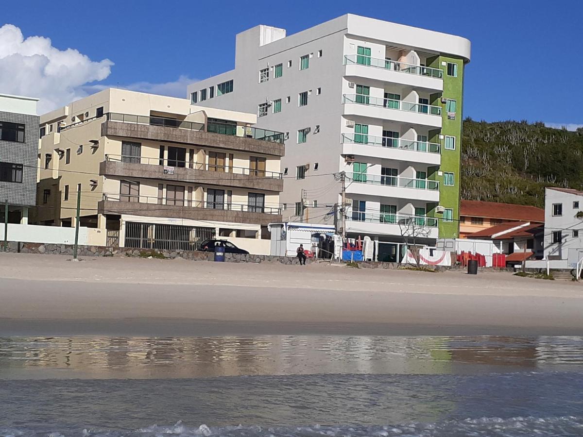 Vista mar- Pé na areia da Prainha- condomínio com piscina Arraial do Cabo Extérieur photo